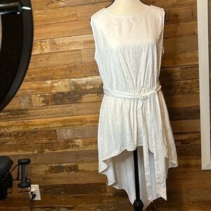 NEW with tags, Anthropology, gorgeous Long in the back short in the front